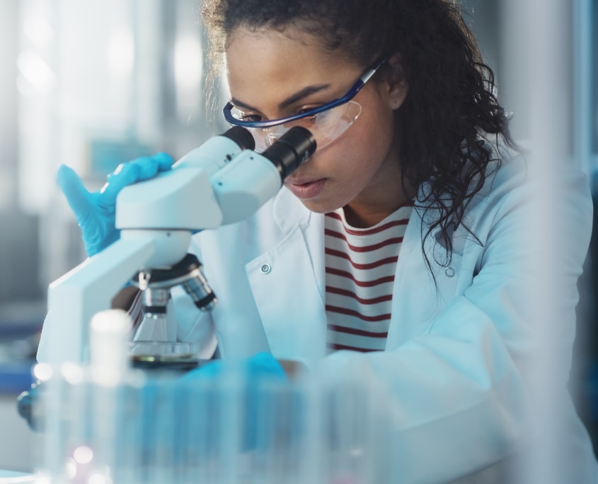 Δέσμευση στην ασφάλεια και την επιστήμη